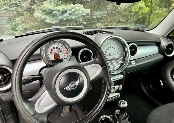 MINI ONE cena 11500 przebieg: 195000, rok produkcji 2007 z Puszczykowo małe 37